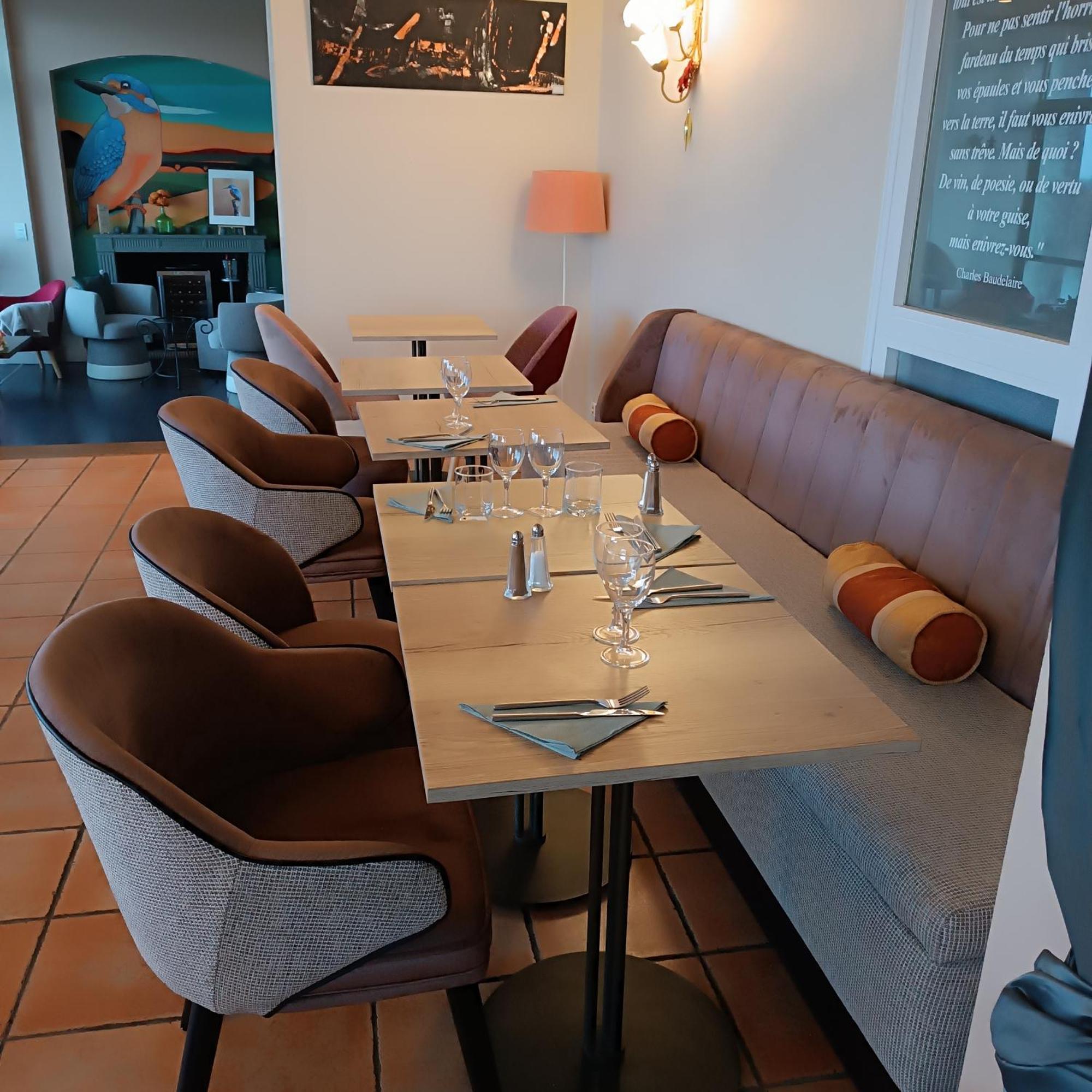 Hotel Restaurant Cote Garonne Le Balcon Des Dames - Tonneins Fauillet Marmande - Vue Panoramique Bord De Garonne Chambres Climatisees Екстер'єр фото